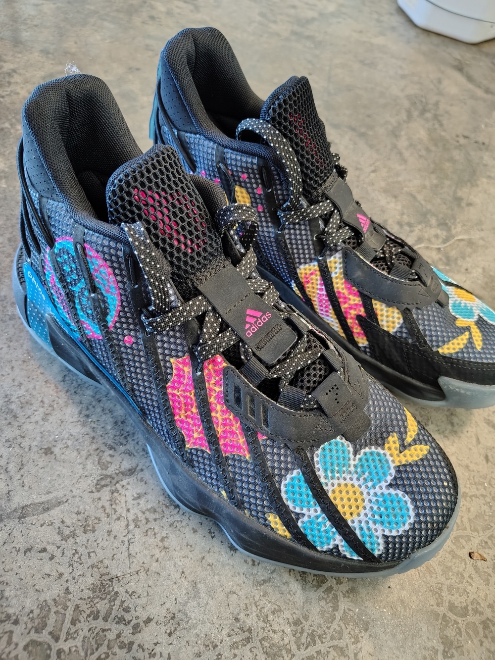 Adidas Dame 7 "Día de Muertos" (Day of the Dead) Basketball Shoes – Men’s Size 8